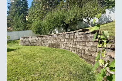 306 B Ave, La Grande, OR 97850 - Photo 6