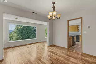 135 Victoria St, Longview, WA 98632 - Photo 6