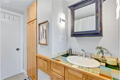 1552 N Prescott St #A, Portland, OR 97217 - Photo 18