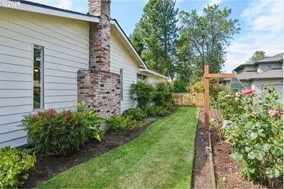10275 SW Cynthia St, Beaverton, OR 97008 - Photo 42