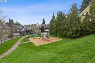 15591 SW Stone Ridge Cir, Beaverton, OR 97007 - Photo 32