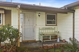 8300 SE 78th Ave, Portland, OR 97206 - Photo 4