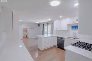 14435 SW Yearling Way, Beaverton, OR 97008 - Photo 16