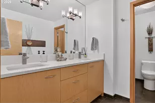 3165 SW Raleighview Dr, Portland, OR 97225 - Photo 34