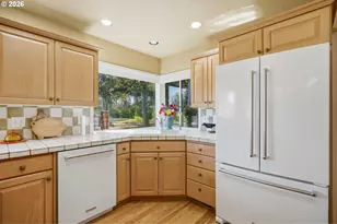 8022 Pudding Creek Dr SE, Salem, OR 97317 - Photo 18