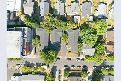 2337 SE 48th Ave, Portland, OR 97215 - Photo 8
