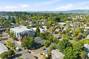 2337 SE 48th Av, Portland, OR 97215 - Photo 4
