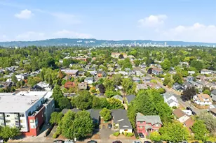 2337 SE 48th Av, Portland, OR 97215 - Photo 6