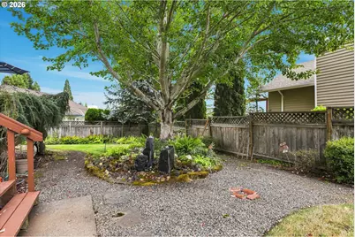 6300 SE Norma Cir, Milwaukie, OR 97267 - Photo 38