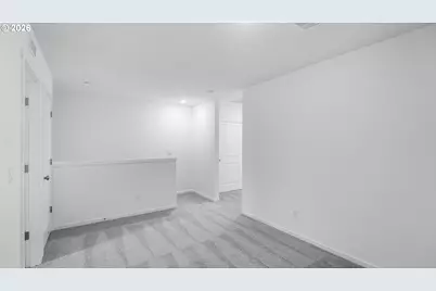 1425 Laura Vista Dr NW, Albany, OR 97321 - Photo 10