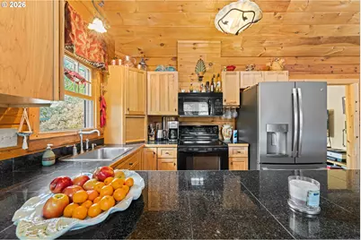 130 Hilltop Dr, Lakeside, OR 97449 - Photo 18