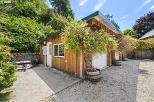 130 Hilltop Dr, Lakeside, OR 97449 - Photo 38