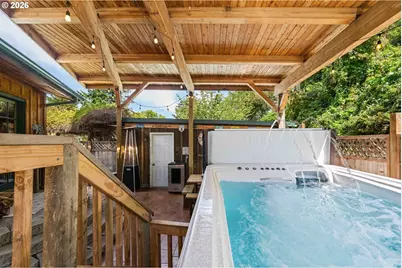 130 Hilltop Dr, Lakeside, OR 97449 - Photo 12