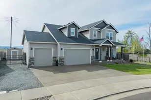 6316 NE Planter St, Albany, OR 97321 - Photo 2