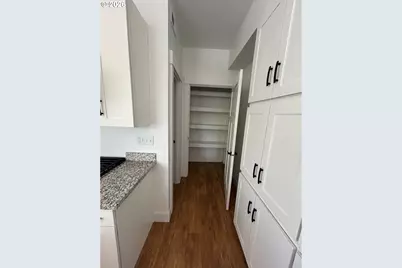 8780 SE Flavel St, Portland, OR 97266 - Photo 14