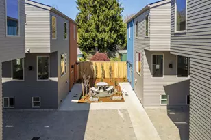 5357 SE Stark St, Portland, OR 97215 - Photo 8