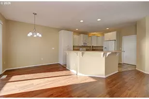 5732 L St, Washougal, WA 98671 - Photo 4