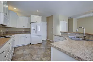 5732 L St, Washougal, WA 98671 - Photo 12