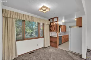 341 SE 153rd Ave, Portland, OR 97233 - Photo 6