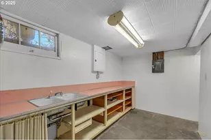 341 SE 153rd Ave, Portland, OR 97233 - Photo 30