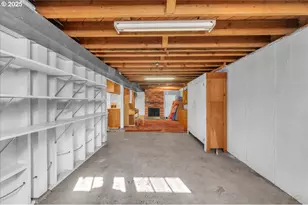 341 SE 153rd Ave, Portland, OR 97233 - Photo 22