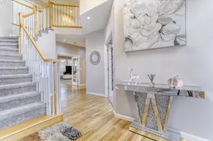 14324 SE Nehalem Ct, Portland, OR 97236 - Photo 6