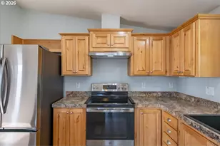 830 N Main St, Mount Angel, OR 97362 - Photo 14