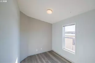 830 N Main St, Mount Angel, OR 97362 - Photo 24