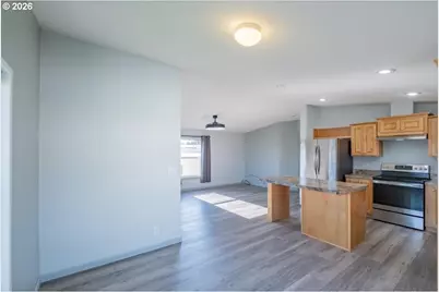 830 N Main St, Mount Angel, OR 97362 - Photo 10