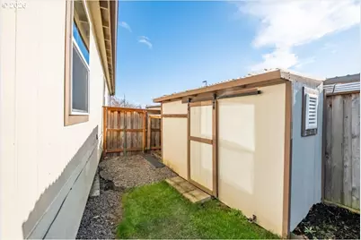 830 N Main St, Mount Angel, OR 97362 - Photo 46