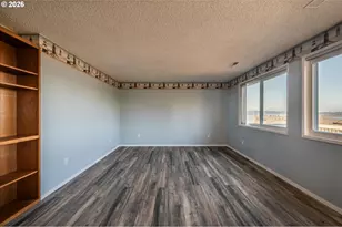 1376 D St, Coos Bay, OR 97420 - Photo 12