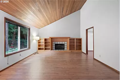 4415 Poplar Way, Longview, WA 98632 - Photo 2