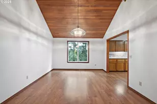 4415 Poplar Way, Longview, WA 98632 - Photo 4