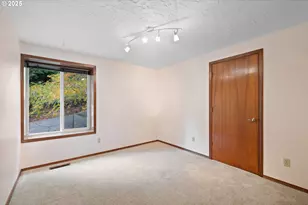 4415 Poplar Way, Longview, WA 98632 - Photo 14