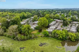 1653 NW Midlake Ln, Beaverton, OR 97006 - Photo 28