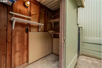 1653 NW Midlake Ln, Beaverton, OR 97006 - Photo 22