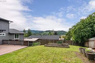 924 NE Central St, Roseburg, OR 97470 - Photo 34