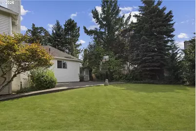 2104 Club House Dr, West Linn, OR 97068 - Photo 34