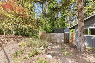 1899 Country Club Rd, Lake Oswego, OR 97034 - Photo 32