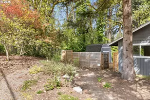 1899 Country Club Rd, Lake Oswego, OR 97034 - Photo 32