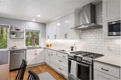 1899 Country Club Rd, Lake Oswego, OR 97034 - Photo 14