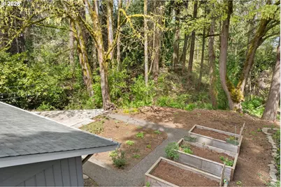 1899 Country Club Rd, Lake Oswego, OR 97034 - Photo 36