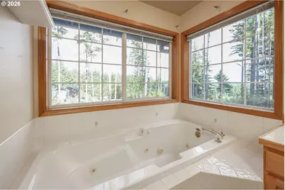 28323 NE 48th Way, Camas, WA 98607 - Photo 26