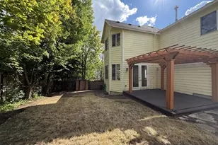 184 SW 105th Terrace, Portland, OR 97225 - Photo 6