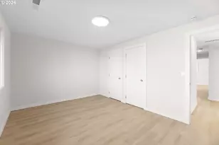 12815 SE Stark St, Portland, OR 97233 - Photo 10