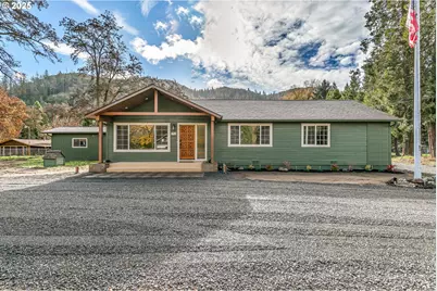 753 Rogue River Hwy, Gold Hill, OR 97525 - Photo 1