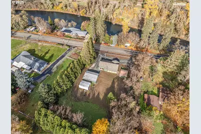 753 Rogue River Hwy, Gold Hill, OR 97525 - Photo 44