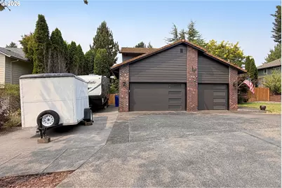 1067 SE Dogwood Ln, Gresham, OR 97080 - Photo 12