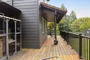 1067 SE Dogwood Ln, Gresham, OR 97080 - Photo 36
