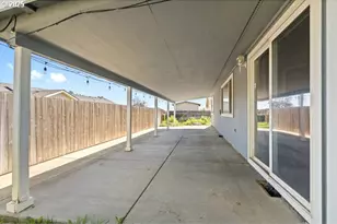 411 Bobwhite Ave, Umatilla, OR 97882 - Photo 28